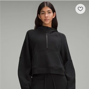 Lululemon Scuba Oversized 1/2 Zip Hoodie
Black